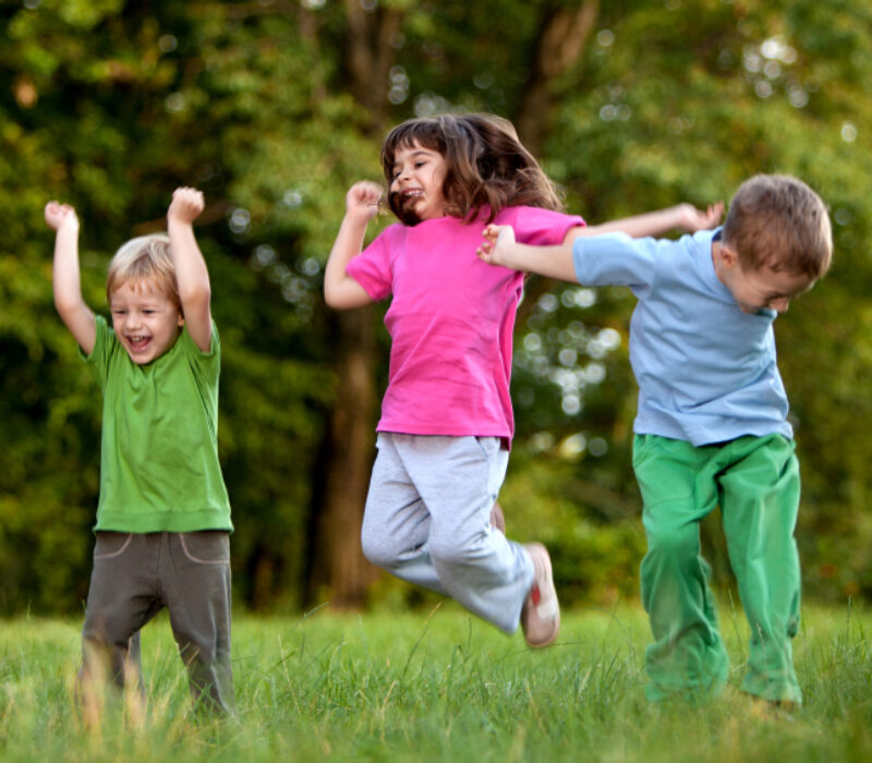 Se video: Assistert befruktning – hva er til beste for barna?